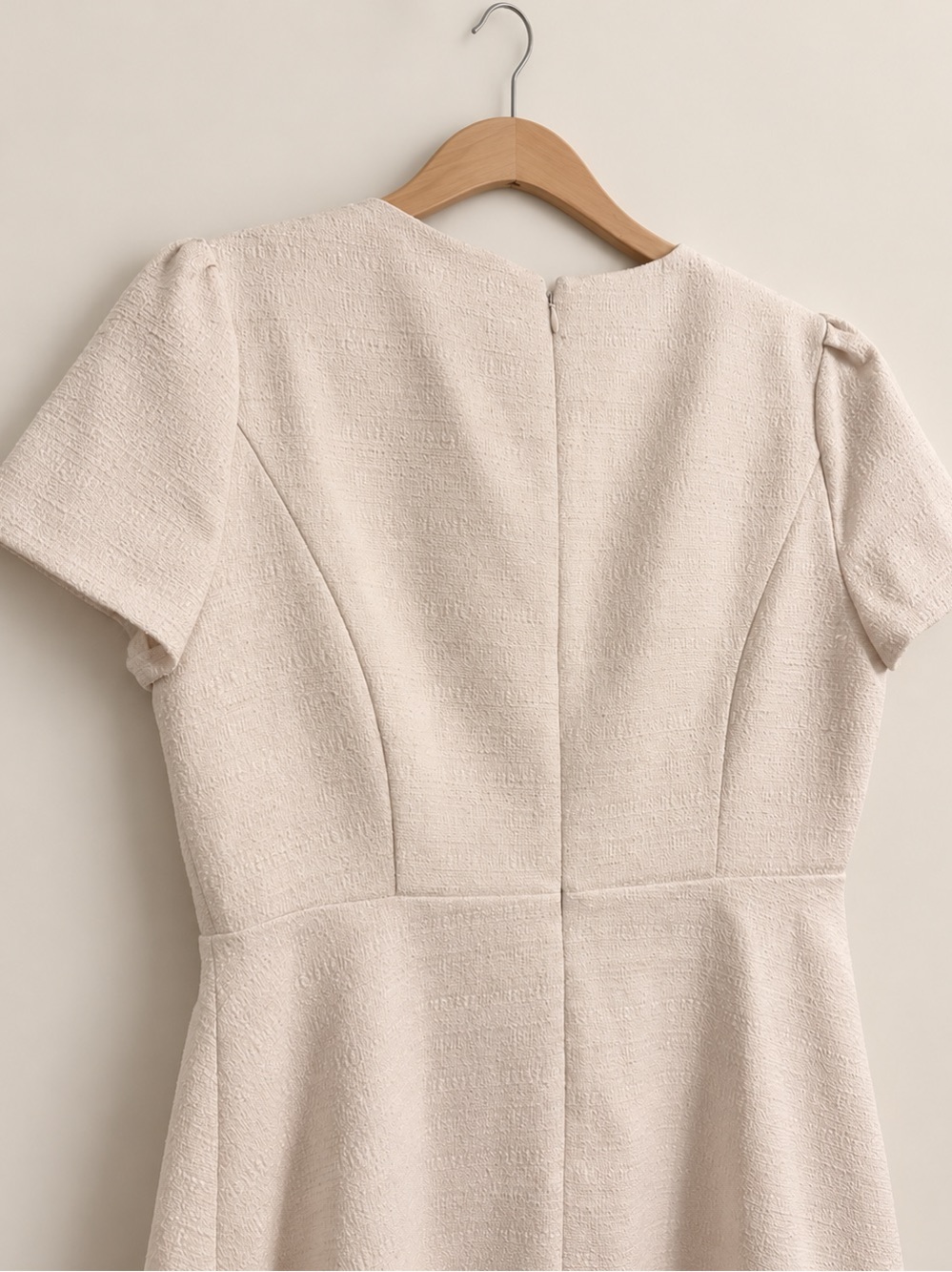 Andrew Marc Ivory Textured Gold Button Fit & Flare Dress Size 12 - Picture 7 of 8